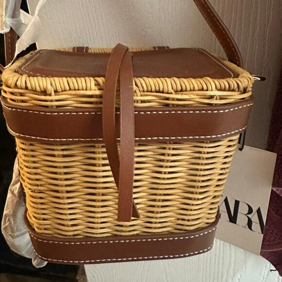ZARA BASKET BOX BAG- NWT - Picture 2 of 4